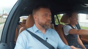 Juchelka is also on the board of. Vyhoda Je Ze Si Premier Zachovava Elementarni Logiku Rika O Dani Pro Banky Sef Jedne Z Nejvetsich Seznam Zpravy