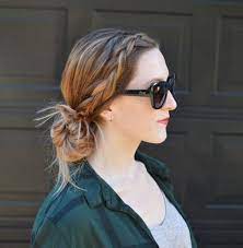 On the other hand, the loose curls suit everyone. 4 Super Quick Hairstyles That Are Perfect For A Rainy Day Fashion Magazine