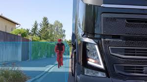 Kleintransporter bis 3.5t bei klarx. Adac Test Lkw Abbiegeassistenten Erfullen Eu Vorgaben Nicht Assistenzsysteme News Unterwegs Auf Der Autobahn Reisen Rasten Tanken Shoppen Erholen Unterhalten