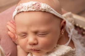 Emma Hay momentos en la vida que no vuelven… y los primeros días de un bebé  son así: únicos, irrepetibles, llenos de detalles que cambian de un día  para el otro. Sin