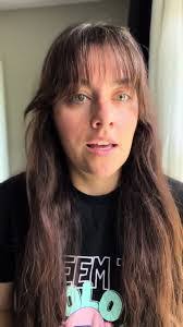 Ashley Null's Instagram, Twitter & Facebook