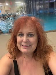 Little motel with no storage units