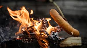 Länsstyrelsen har i samråd med länets räddningstjänster och utifrån smhi:s prognoser därför beslutat att eldningsförbud ska gälla i hela. Eldningsforbud Infors I Hela Stockholms Lan Dn Se