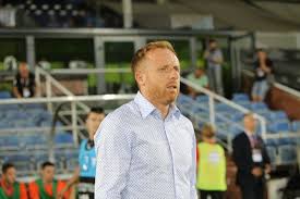 W 2012 roku nakładem wydawnictwa buchmann ukazała się autobiografia andrzeja iwana pt. Wisla Krakow Lechia Gdansk Andrzej Iwan Chwali Piotra Stokowca Wprowadzil Do Zespolu Dyscypline Dziennik Baltycki