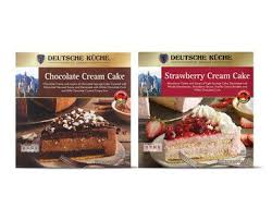 Deutsche Kuche German Cream Cake Chocolate Or Strawberry Oh Yeah You Know You Want Some Of That Strawberry Cream Cakes Grocery Ads Cream Cake