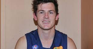 Shaun Light's Instagram, Twitter & Facebook