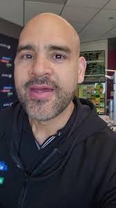 Arturo Casares's Instagram, Twitter & Facebook