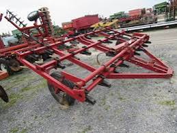 Case IH Crumbler 45-FT Field Cultivator
