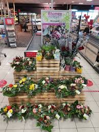 Seit mehreren jahren leitet sie. Blumenwerkstatt Meinhardt Rheinstr 45 Ransbach Baumbach 2021