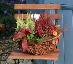 Herbstkorb Mit Heide Herbst Dekoration Deko Herbst Dekoration