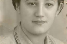 CONSUELO MARTÍNEZ GONZÁLEZ. (1919-1972). Pudo conocer a "Las mamás  belguas".