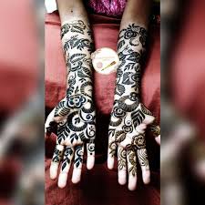Pin By Saba Mehendi Artist On Saba Mehendi Artist 2511 In 2020 Hand Henna Hand Tattoos Tattoos