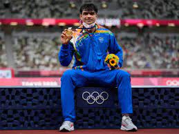 India's neeraj chopra scripted history by winning the country's first gold at the olympics in athletics by winning the men's javelin throw final with a best throw of 87.58m. S4bmernu4z8eqm