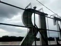 Kami menggunakan bahan baku berupa panel fiber yang juga lengkap dengan pembuatan pondasi serta konstruksinya. Panjat Terjun Dari Papan Tanda Temerloh Pula Semasa Cari Infonet