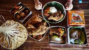 Sami yusuf — salaam 04:07. Gudeg Yu Sum Dan Kenangan Manis Tentang Jogja