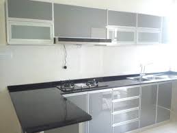 Kitchen set ini sangat aman untuk dipakai memasak, sebab aluminium tidak mengandung racun. Pin Em Steel Kitchen Island
