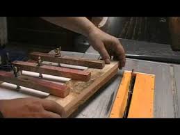 Comment Ajuster Les Planches De Palettes Entre Elles Planches De Palettes Plancher Palette
