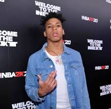 Nle Choppa Speaks On Dealing With A Woman As Old As 46 When He Was 16 Says That Smoking Weed Gave Him Anxiety Video The Shade Room Big sean — moonlight (feat. smoking weed gave him anxiety