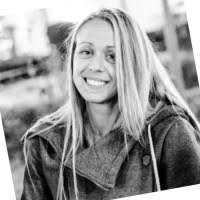 Julie Cormier's Instagram, Twitter & Facebook