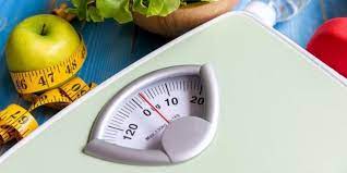 Demi menjaga berat badan agar tetap ideal, ada beberapa tips yang bisa dilakukan selama menjalankan puasa. 7 Cara Menjaga Berat Badan Yang Sehat Oecc Psc