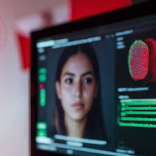 Mujer era expulsada de cualquier tienda: todo por un error en un sistema de  reconocimiento facial