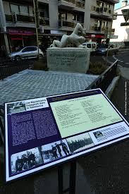 Stele A Annecy Monuments Aux Espagnols Parcours De Memoire Sur Les Combats Du Maquis Des Glieres Vivrelibreoumourir Hautesavoie Haute Savoie Annecy Espagnol
