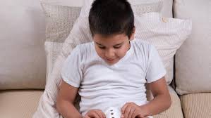 Bingung memilih makanan untuk orang tua? Membedah 4 Mitos Sunat Salah Satunya Dijemur Biar Cepat Sembuh