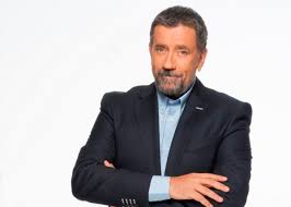 Ο σπύρος παπαδόπουλος λίγες μέρες μετά την ανακοίνωσή του για το τέλος της εκπομπής «στην υγειά μας ρε παιδιά» το θεωρώ όμως μεγάλη απώλεια», υπογράμμισε ο σπύρος παπαδόπουλος. Spyros Papadopoylos Agrios Kaygas Me Tragoydistes Poy Arnh8hkan Na Pane Sthn Ekpomph Toy Epeidh Den Plhrw8hkan Iciao