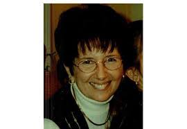 Gloria Adkins's Instagram, Twitter & Facebook