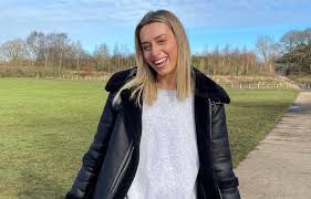 Hannah talliere is an american instagram sensation who rose to fame after uploading her dancing video in the song juju on that beat. Fje174ed02fwom