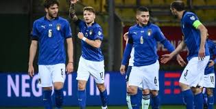 Azzurro) هو ممثل إيطاليا الرسمي في رياضة كرة القدم، يشرف على شؤونه الاتحاد الإيطالي لكرة القدم. Ø§Ù„ÙˆØ·Ù† Ø³Ø¨ÙˆØ±Øª Ø¥ÙŠØ·Ø§Ù„ÙŠØ§ Ù„Ø§ ØªØ¹Ø±Ù Ø§Ù„Ù‡Ø²ÙŠÙ…Ø© Ø£Ø±Ù‚Ø§Ù… Ù…Ø±Ø¹Ø¨Ø© Ù„Ù€ Ø§Ù„Ø£ØªØ²ÙˆØ±ÙŠ Ù‚Ø¨Ù„ Ù…ÙˆØ§Ø¬Ù‡Ø© ØªØ±ÙƒÙŠØ§