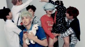 Résultat de recherche d'images pour "bts gif"