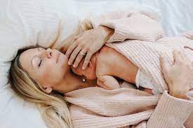 Die kleinen bewegungskünstler wollen viel und können die gefahren einfach gar nicht abschätzen. Wenn Das Kind Auf Den Kopf Sturzt Mama Moves