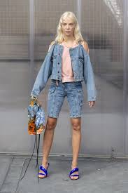22årig tjej från ronneby med ett stort intresse för sång och musik. Pfw Ottolinger Spring Summer 2019 Collection