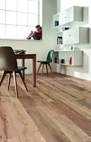 This Vinyl Plank Flooring Looks Good And Is Very Hard Wearing And Eco Friendly Woodflooring Vinyl Plank Flooring Vinyl Flooring Kitchen Vinyl Flooring