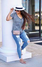 Gucci Super Mini Valentino Rockstud Flip Flops Straw Hat Lux Mommy Flip Flop Outfit Valentino Rockstud Sandals Sandals Outfit Summer