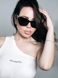 She's not trying to be the vibe _she is the vibe @dior