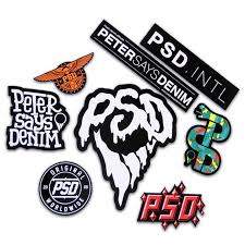 Kalau kamu perhatikan, toko kue profesional pasti selalu menyertakan stiker atau label di atas toples plastik kue kering. Desain Stiker Keren Psd