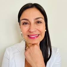 Rodrigo Rojo Pizarro en LinkedIn: ¿Cuál foto de perfil te gusta más?