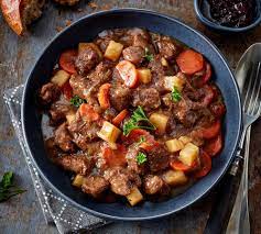 Goulash Estofado Al Estilo Hungaro Recetario Thermomix En 2021 Cuisson Lente Cuisson Des Aliments Boeuf Braise
