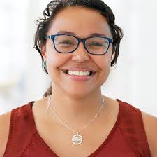 Eileen Lopez's Instagram, Twitter & Facebook