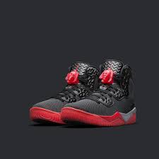 Michael jordan and spike lee released the jordan spiz'ike shoes on october 21, 2006, as a tribute to their historic relationship. Jordan Brand Introduces The Spike Forty Nike News