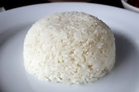Sedangkan kalori yang terdapat pada sepiring nasi putih adalah sekitar 204 kalori. Nasi Wikipedia Bahasa Indonesia Ensiklopedia Bebas