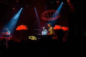 For example, ↓ means moving your hand down the. Sag Niemals Ihh Schnipo Schranke Im Beatpol Kulturgefluster Dresden