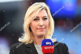 Kelly Cates's Instagram, Twitter & Facebook