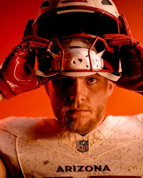 Troy Sanchez (@zipadee_dude_ah)