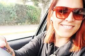 Abrió una remisería exclusiva para mujeres