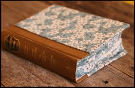 I have a lovely knitting needle carrier. Tutorial Interchangeable Knitting Needle Case Made From An Old Book