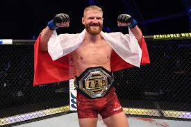 View complete tapology profile, bio, rankings, photos, news and record. Yan Blahovich Vyzval Na Boj Dzhonsa Dzhon Razmyshlyaet Nad Vozvrasheniem V Polulegkij Ves Mmaexpress