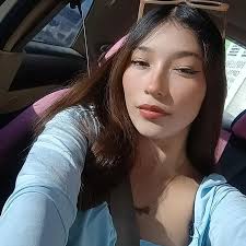 Jessie Macias's Instagram, Twitter & Facebook